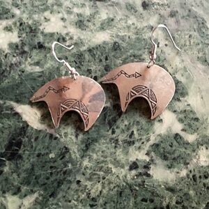 Earrings Bears  
Sterling Silver earrings
Vintage unworn
Large and lightweight
